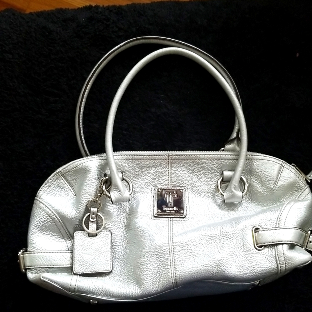 Tignanello Leather Handbag ❤